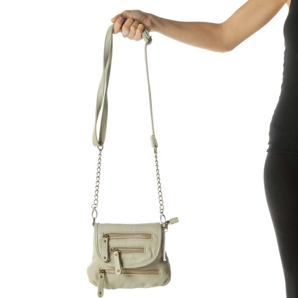 Deena & Ozzy Cream Zippered Crossbody Bag with Removable Chain Strap